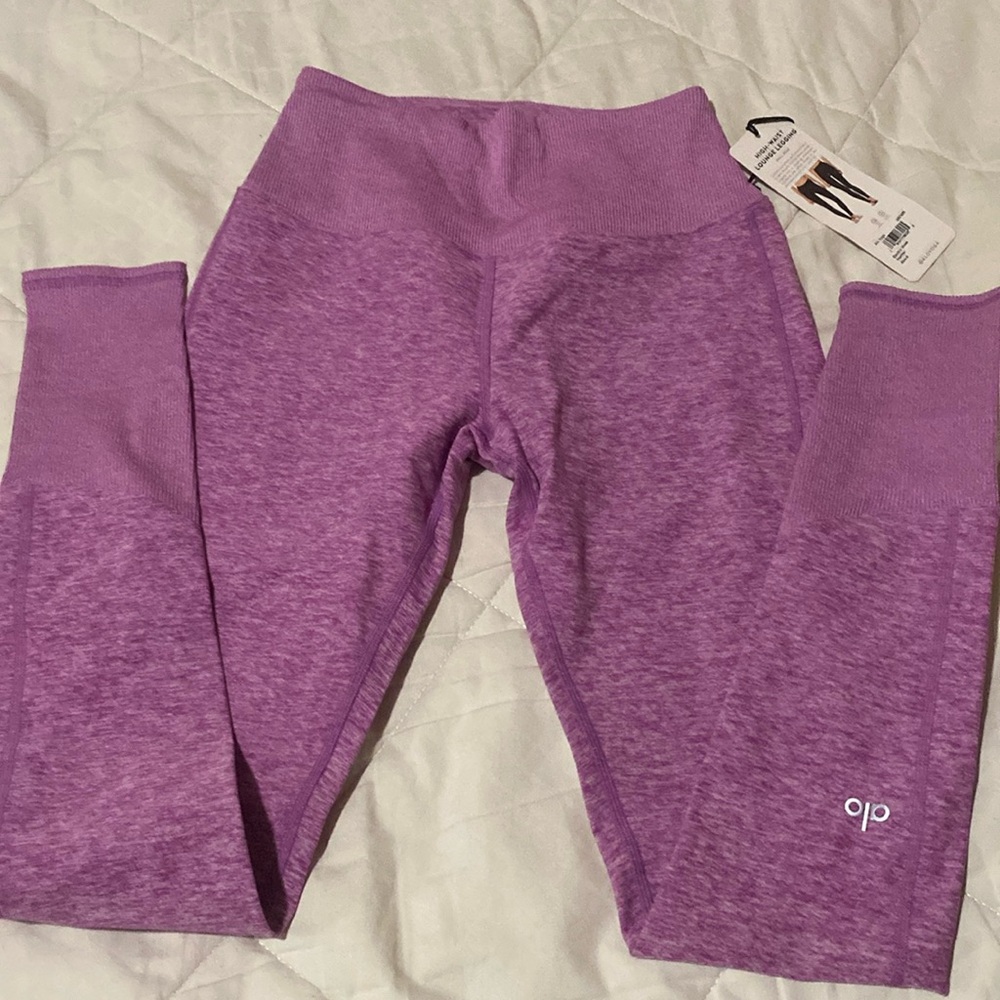 Alo Yoga leggings